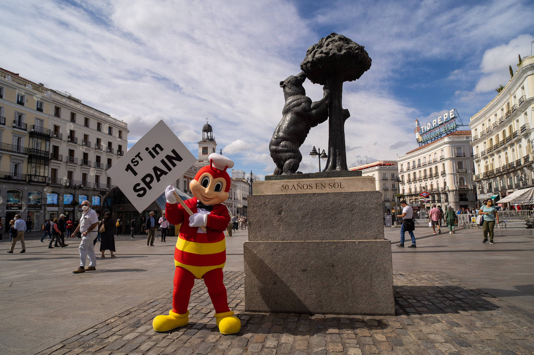 Jollibee Spain branch memes