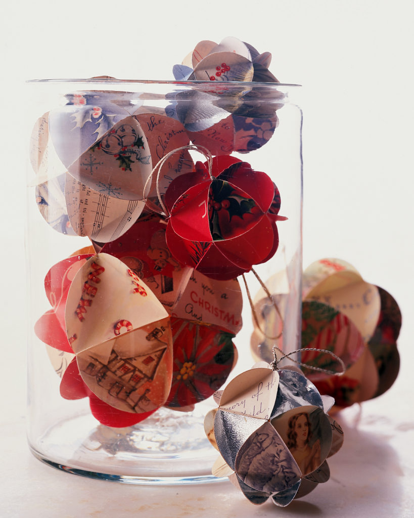 Christmas ornament DIY recycle wrapper